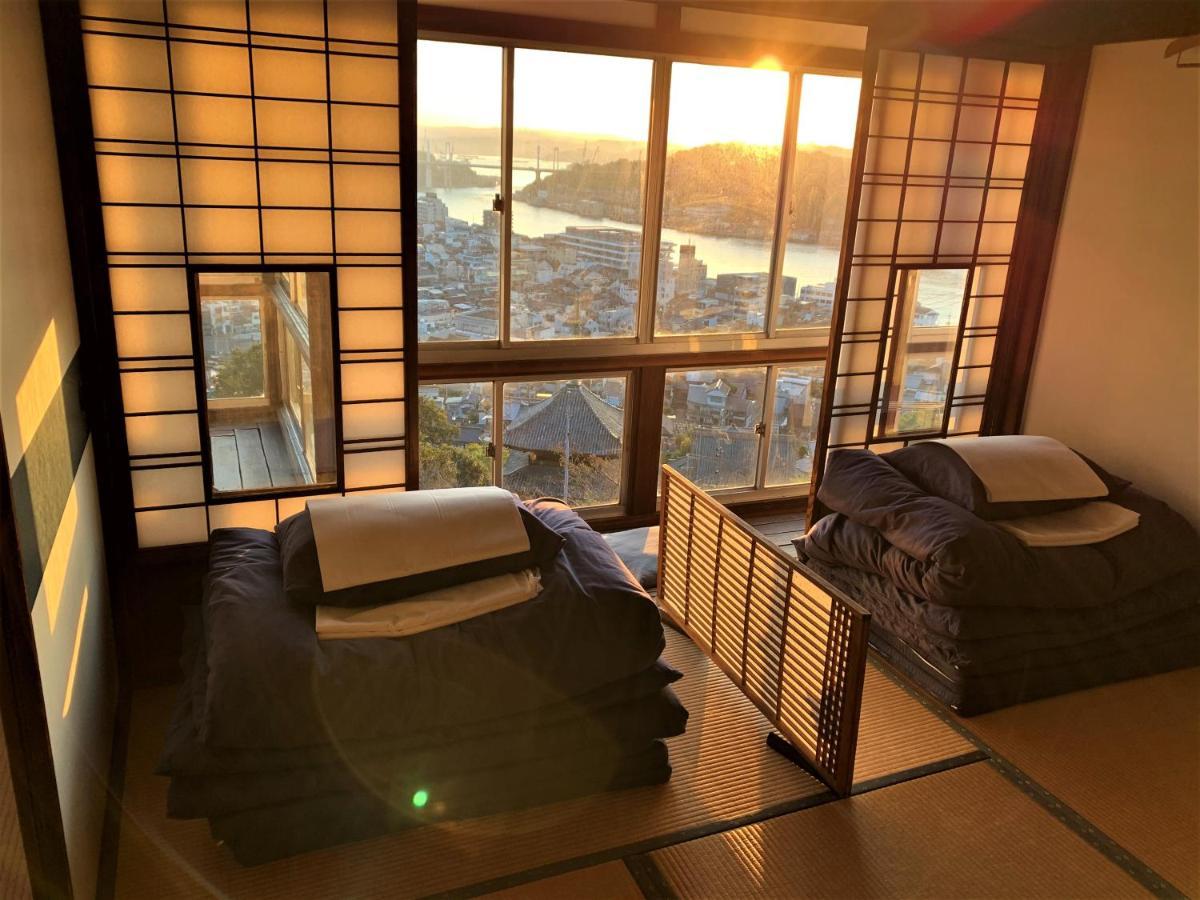 Onomichi Guest House Miharashi-Tei Екстер'єр фото
