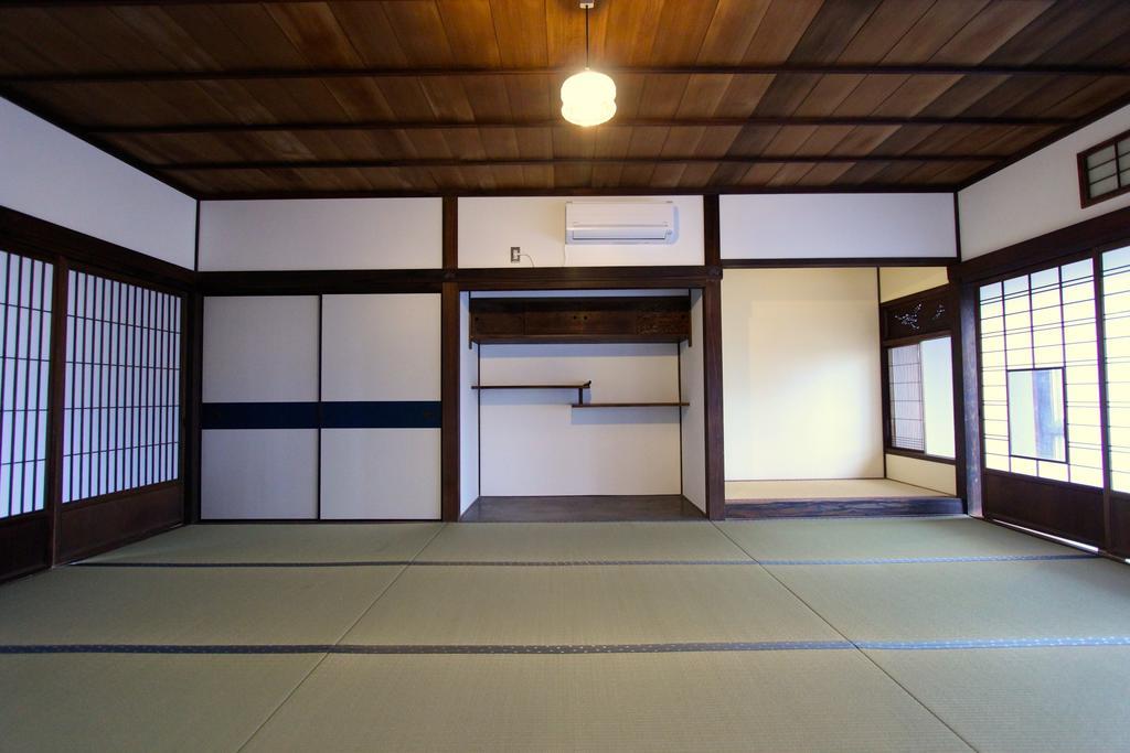 Onomichi Guest House Miharashi-Tei Екстер'єр фото